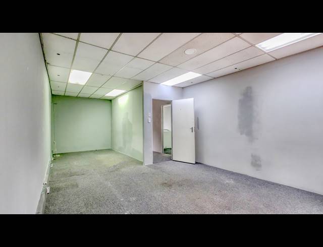 346M² BUSINESS CENTRE TO LET IN BRYANSTON